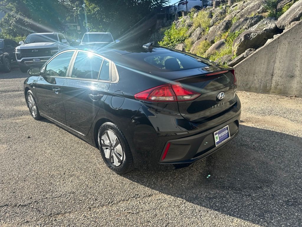 Used 2017 Hyundai Ioniq Hybrid Blue Hatchback