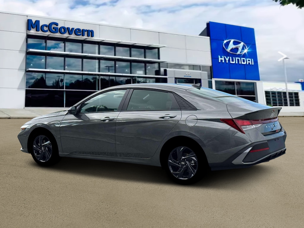 New 2026 Hyundai Elantra SEL Sport Premium Sedan