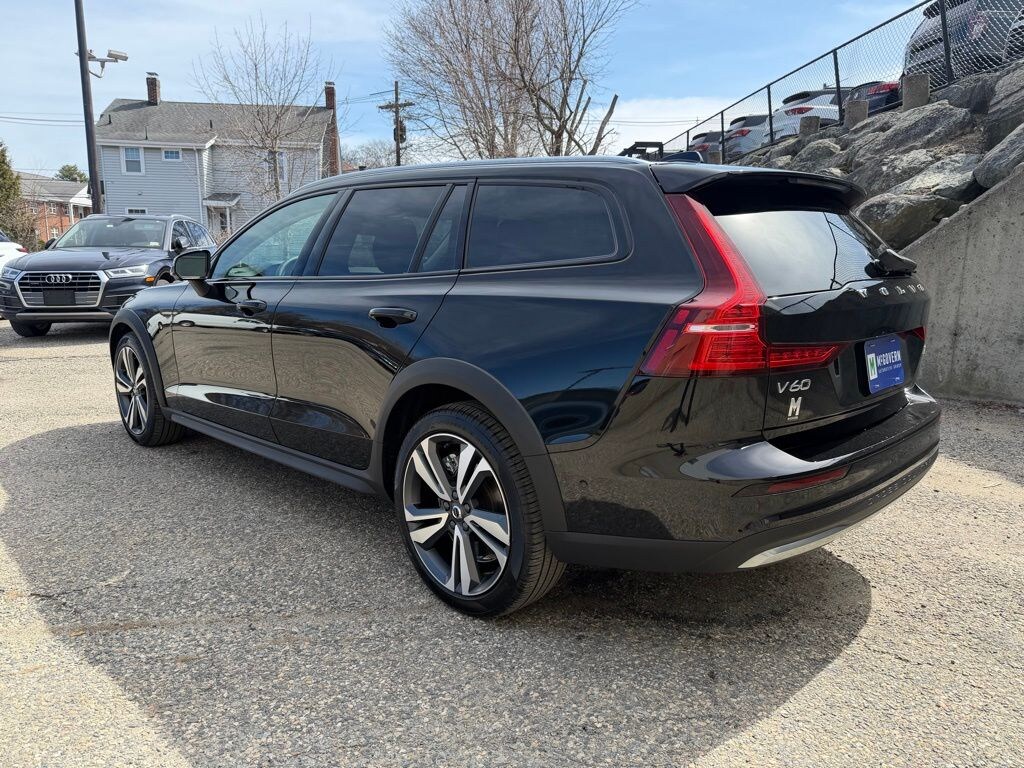 Used 2025 Volvo V60 Cross Country B5 Plus Wagon