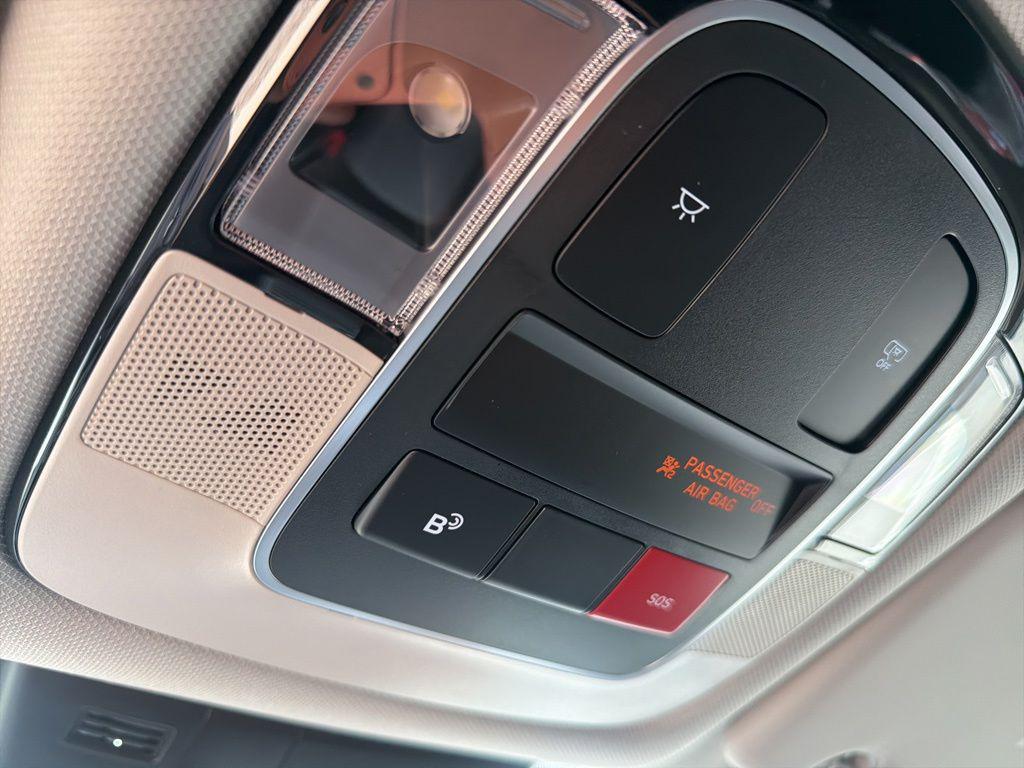 2025 Hyundai Tucson SEL - Photo 17
