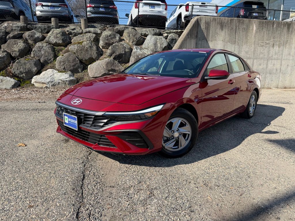 2025 Hyundai Elantra Sedan 