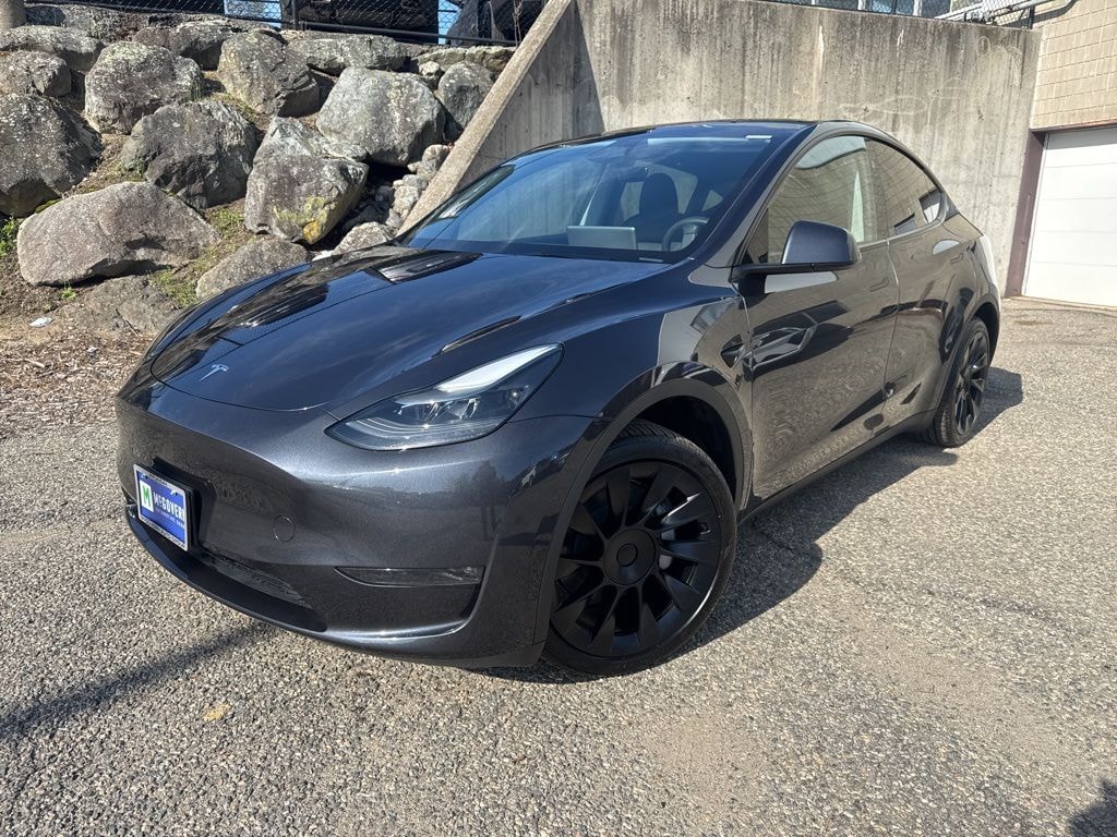 Used 2024 Tesla Model Y Long Range SUV
