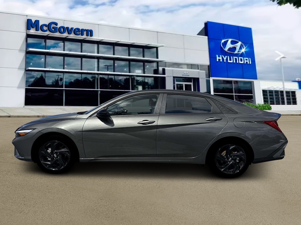 New 2026 Hyundai Elantra Hybrid SEL Sport Sedan