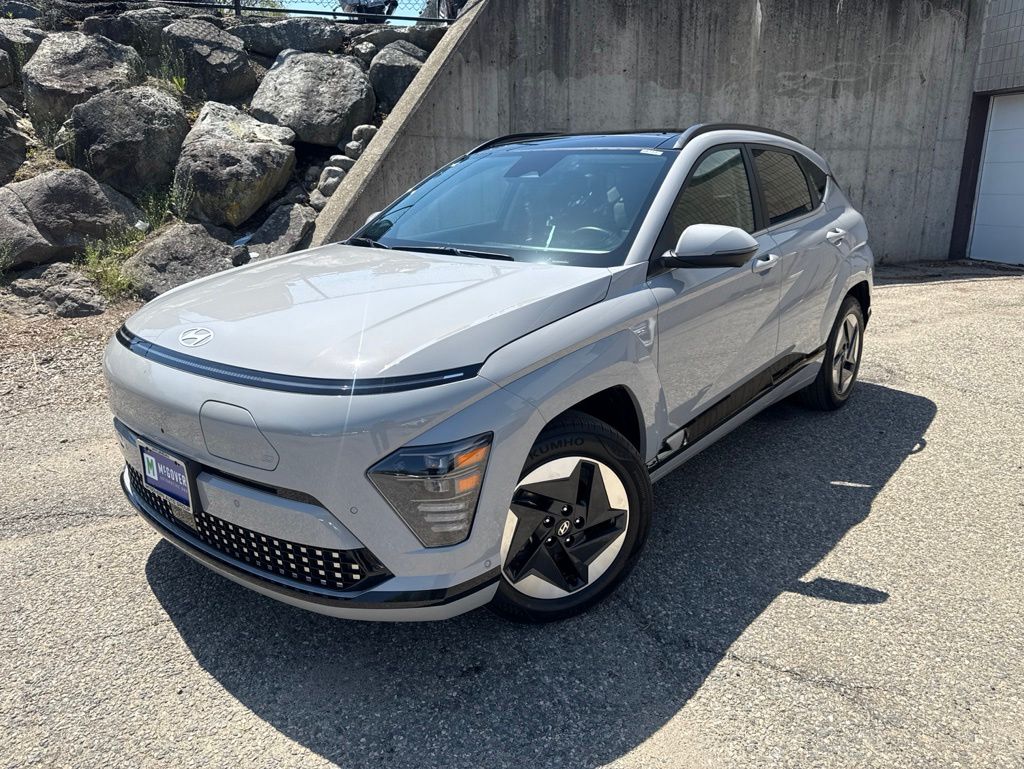 Used 2024 Hyundai Kona EV Limited with VIN KM8HE3A6XRU006432 for sale in Arlington, MA