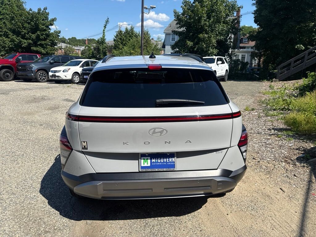 Used 2025 Hyundai Kona Limited SUV