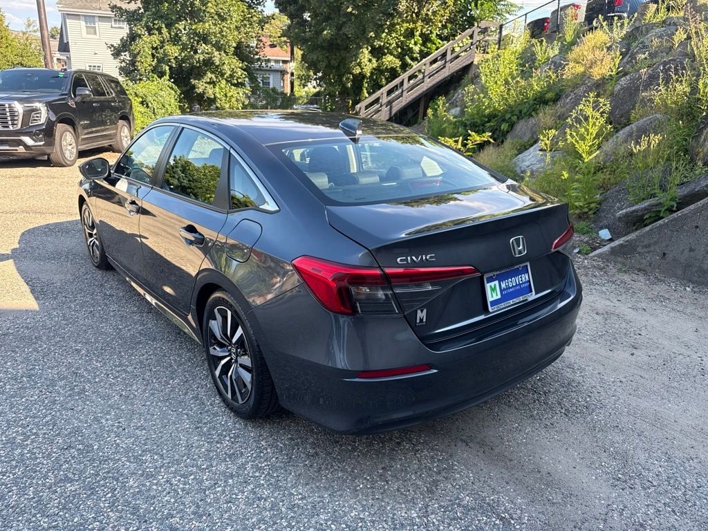 Used 2024 Honda Civic EX Sedan