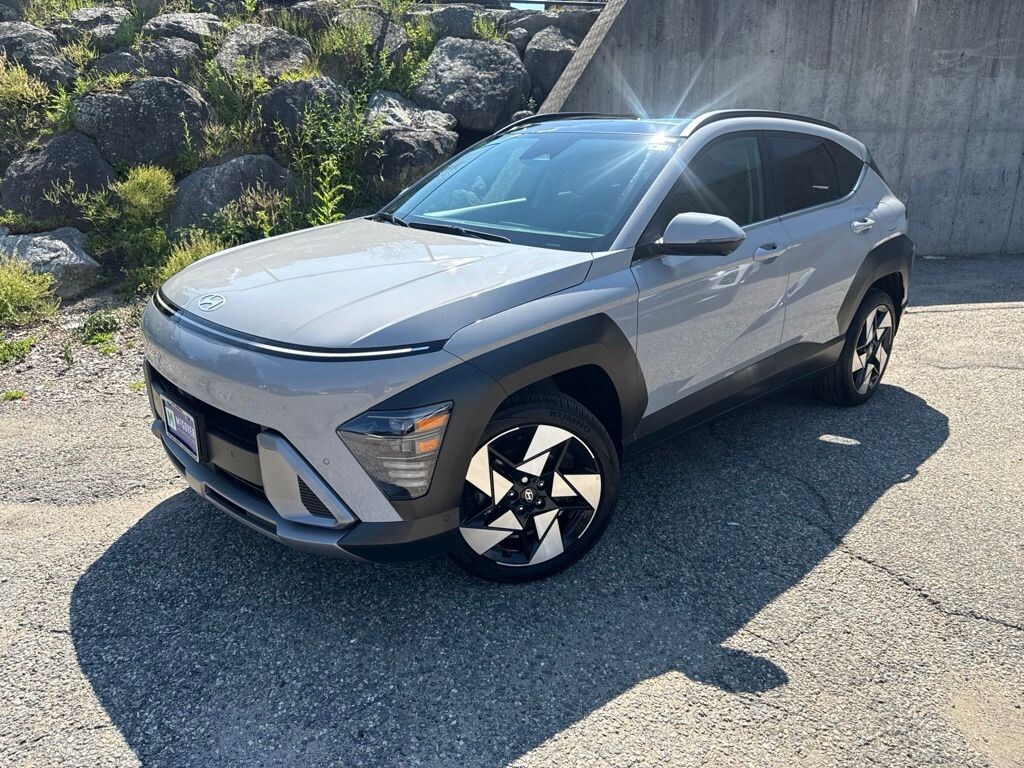 Used 2025 Hyundai Kona Limited SUV