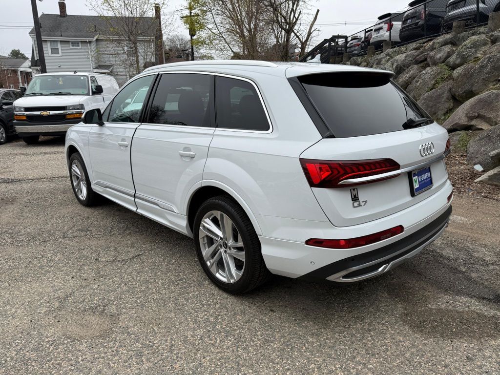 2022 Audi Q7 Premium Plus - Photo 3