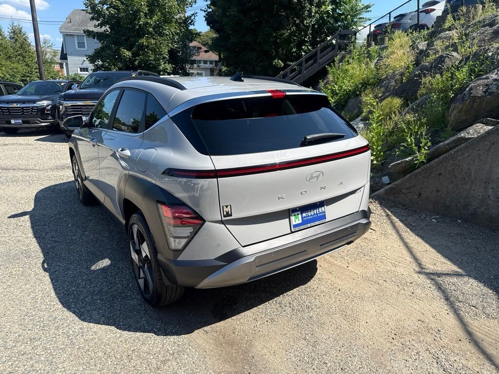 Used 2025 Hyundai Kona Limited SUV