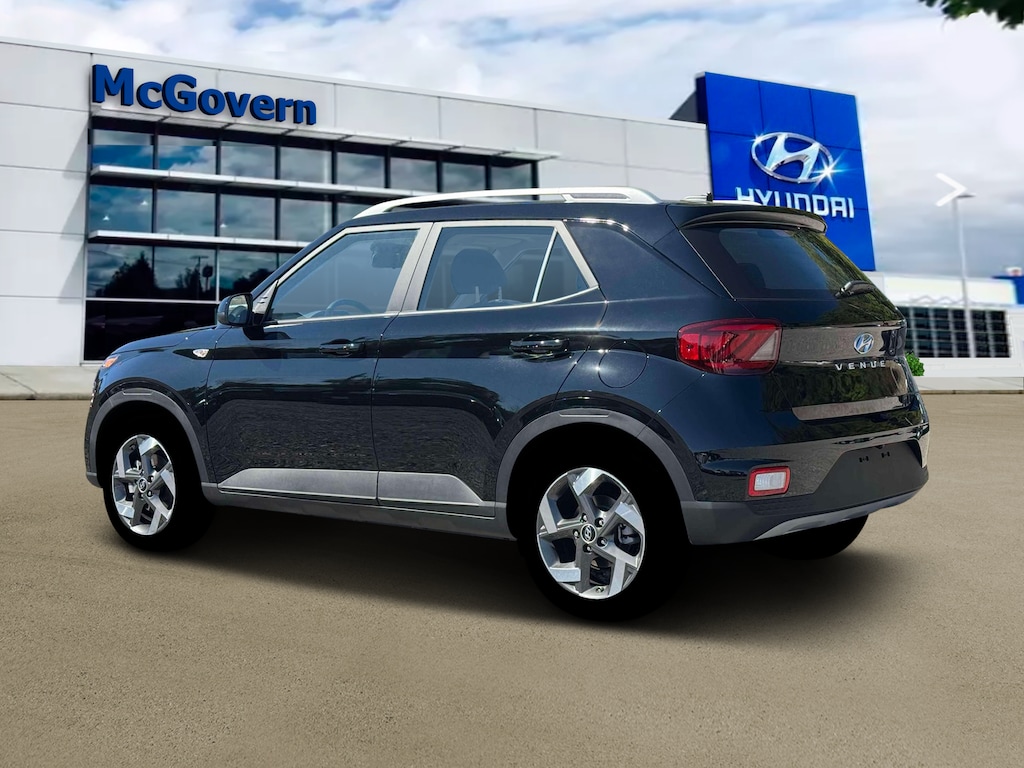 New 2026 Hyundai Venue SEL SUV
