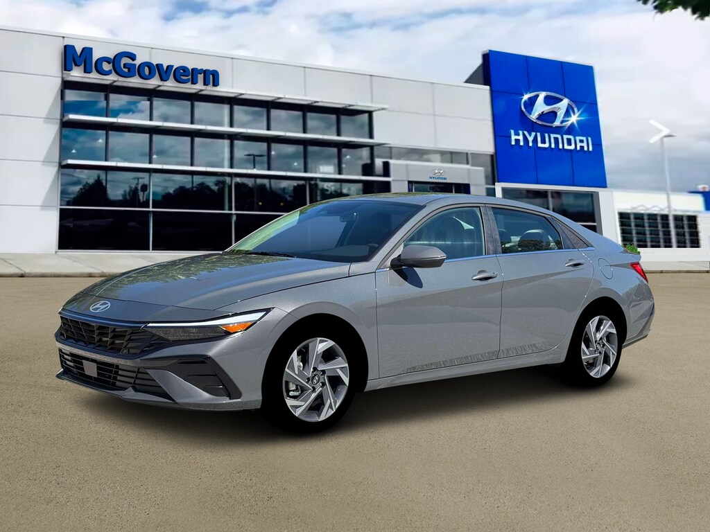 New 2026 Hyundai Elantra Limited Sedan