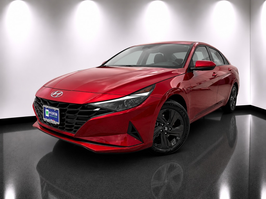 Used 2023 Hyundai Elantra SEL Sedan