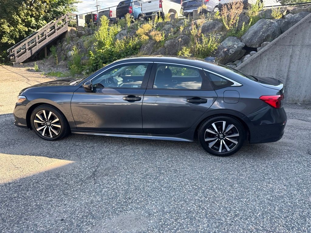 Used 2024 Honda Civic EX Sedan
