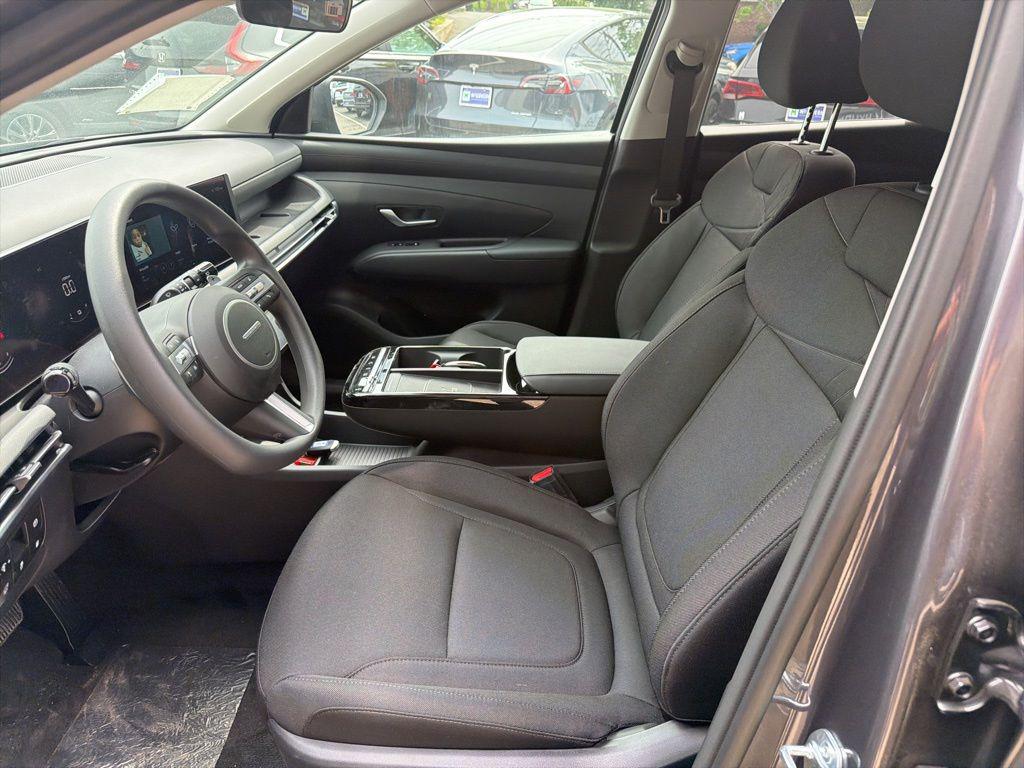 2025 Hyundai Tucson SEL - Photo 18