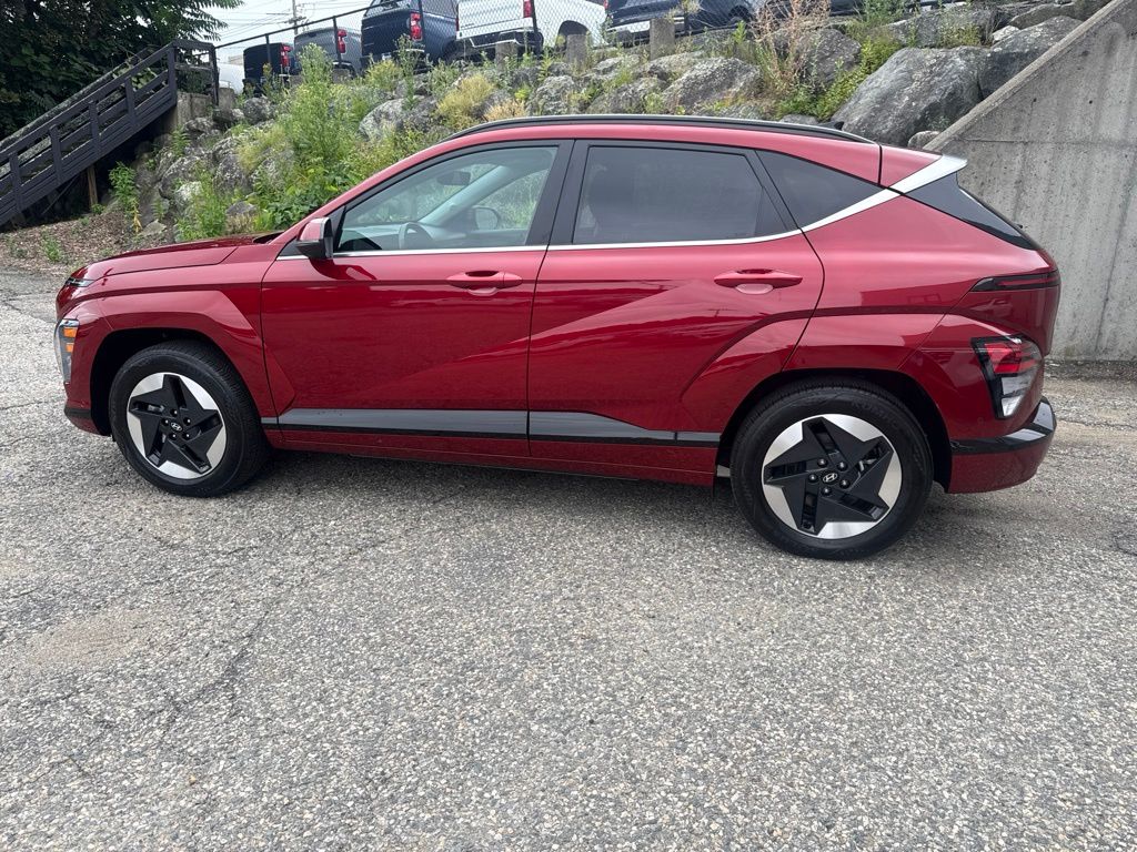 Used 2025 Hyundai Kona EV Limited with VIN KM8HE3A61SU019530 for sale in Arlington, MA