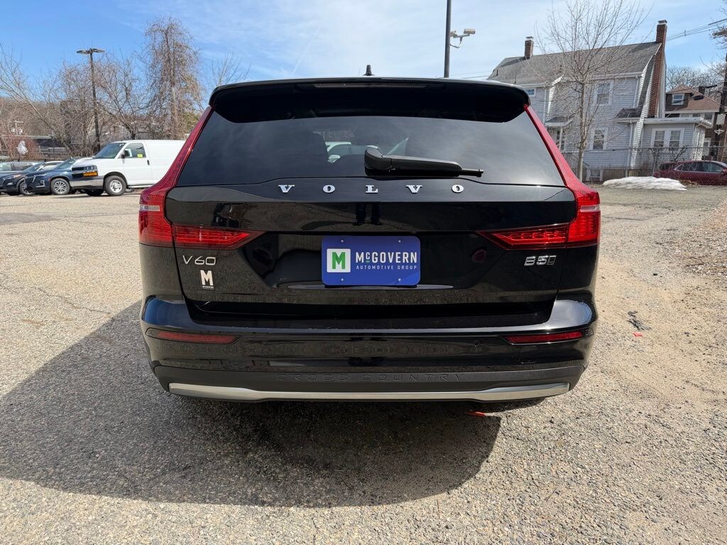Used 2025 Volvo V60 Cross Country B5 Plus Wagon