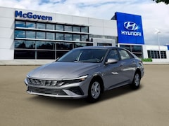2026 Hyundai Elantra SE Sedan
