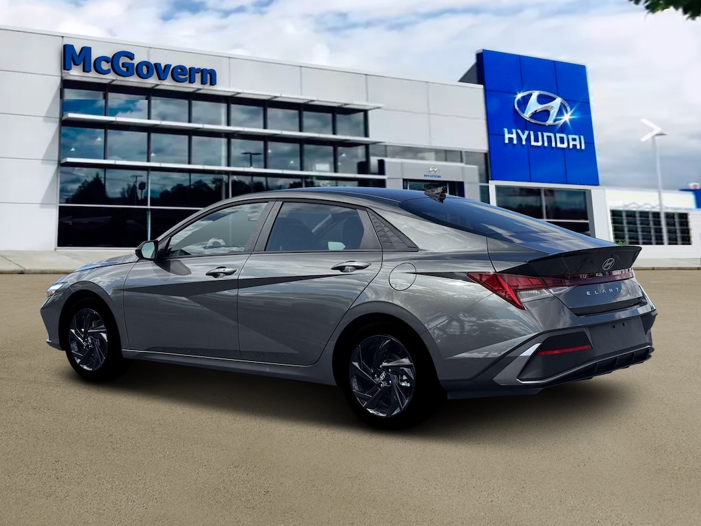 New 2026 Hyundai Elantra Hybrid SEL Sport Sedan