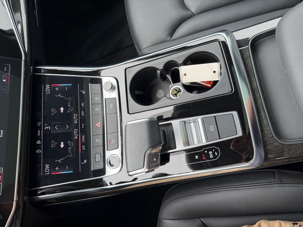 2022 Audi Q7 Premium Plus - Photo 22