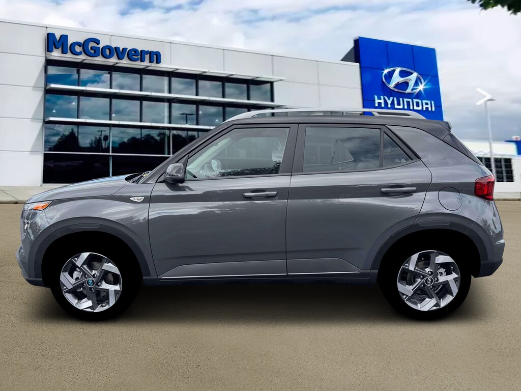 New 2026 Hyundai Venue SEL w/Two-Tone Roof SUV