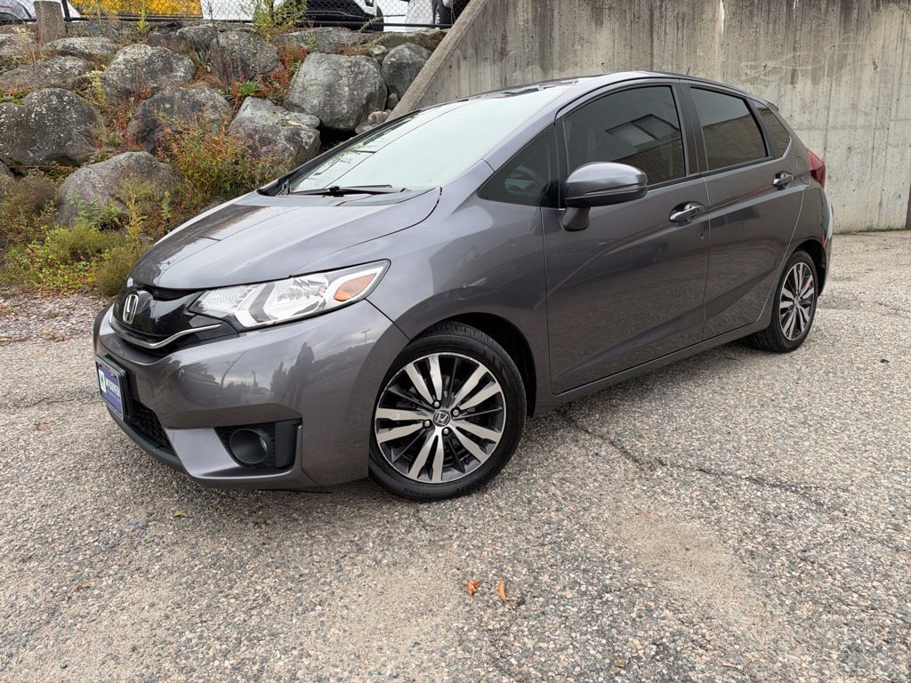 Used 2015 Honda Fit EX with VIN 3HGGK5H85FM767902 for sale in Arlington, MA