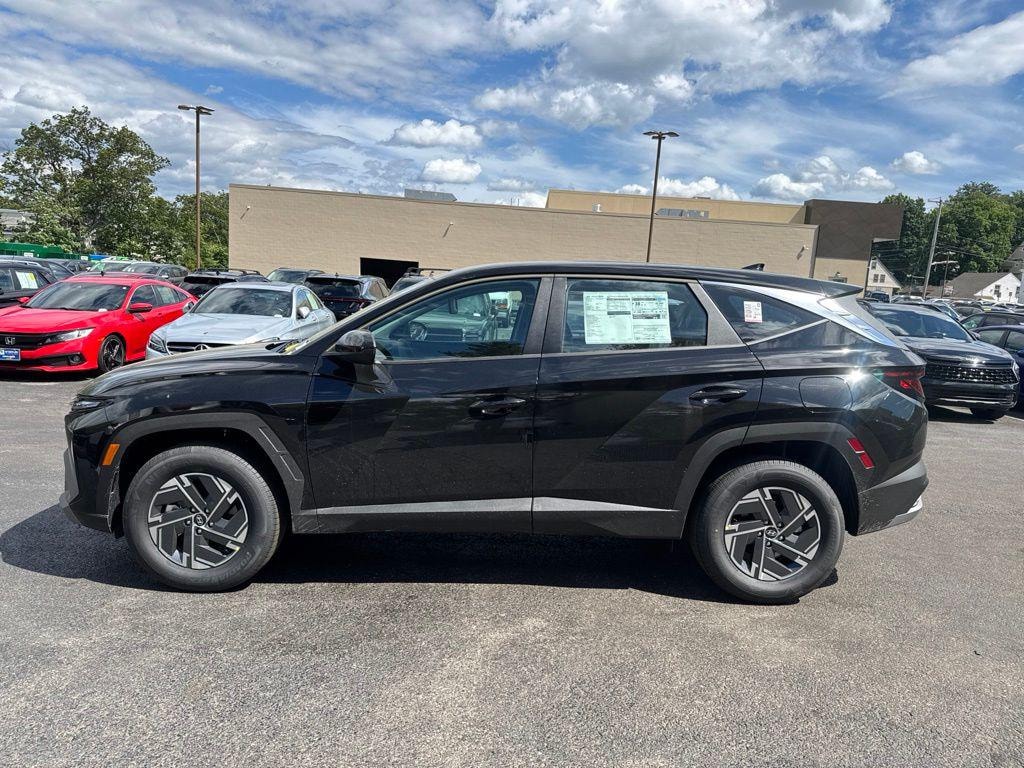 New 2026 Hyundai Tucson Hybrid Blue SUV