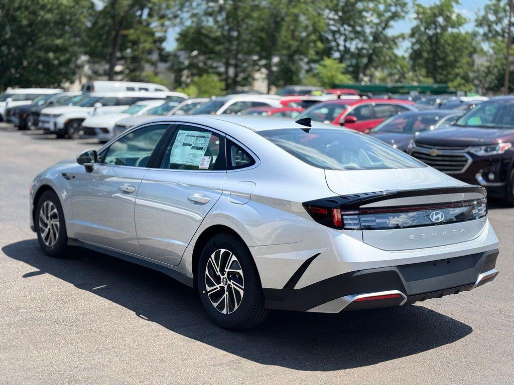 New 2026 Hyundai Sonata Hybrid Blue Sedan