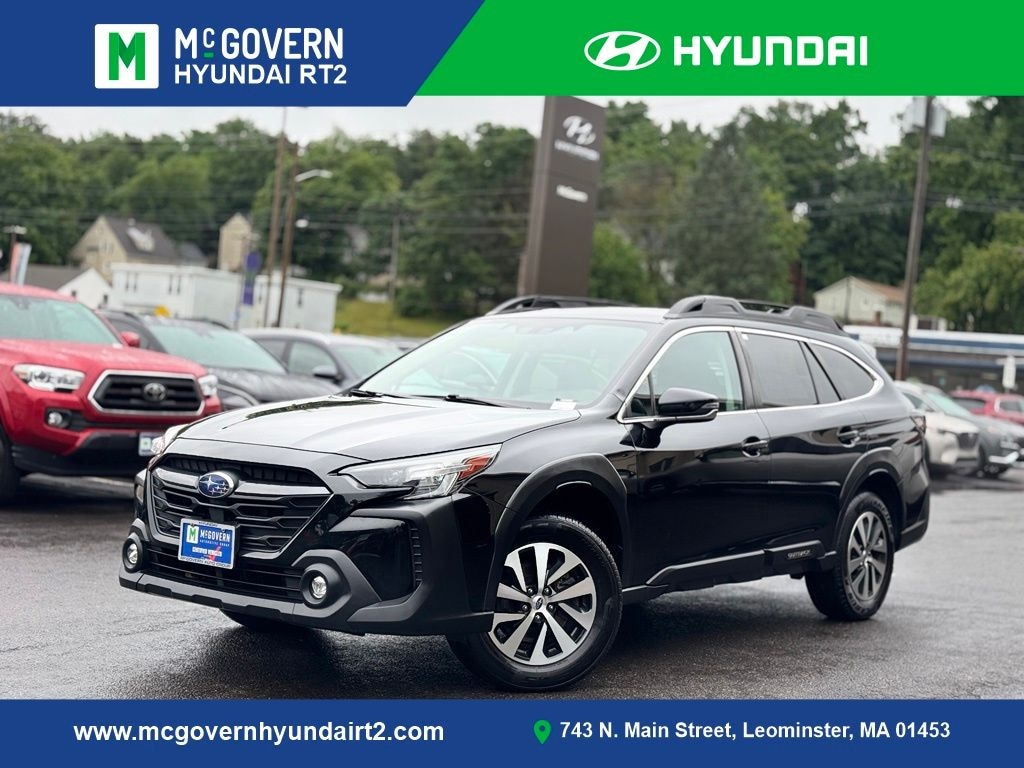 Used 2023 Subaru Outback Premium SUV