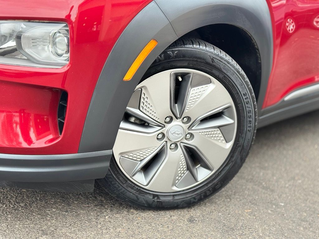 Certified 2021 Hyundai Kona EV SEL with VIN KM8K23AG1MU130198 for sale in Leominster, MA