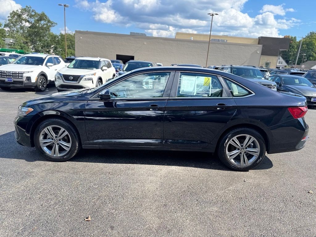 Used 2023 Volkswagen Jetta 1.5T SE Sedan