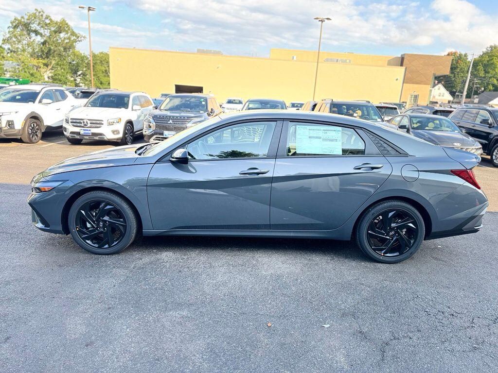 New 2026 Hyundai Elantra SEL Sport Plus Sedan