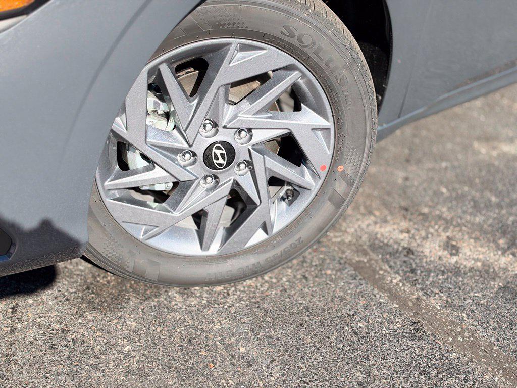 New 2026 Hyundai Elantra Hybrid Blue Sedan