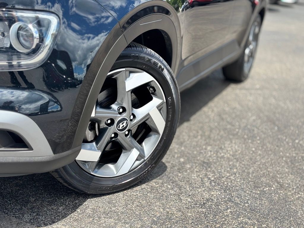 Certified 2023 Hyundai Venue SEL SUV