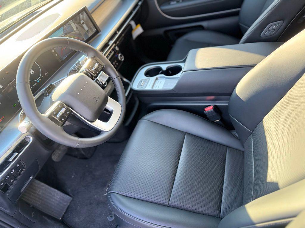 2026 Hyundai IONIQ 9 SEL - Photo 13