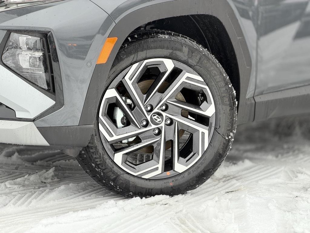 New 2026 Hyundai Tucson Hybrid Limited SUV