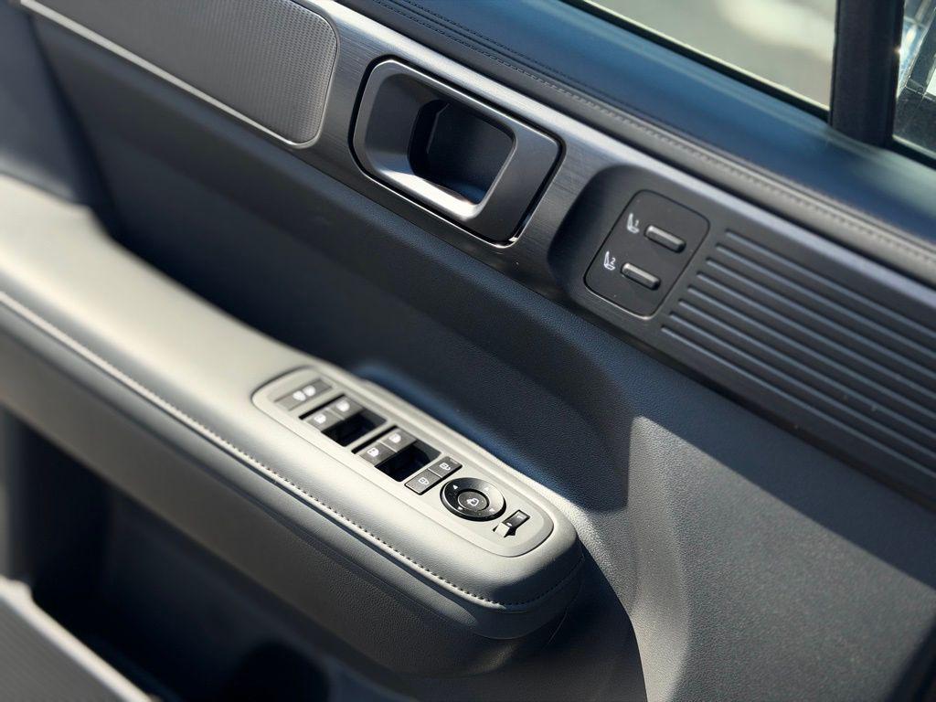 2026 Hyundai Santa Fe Calligraphy - Photo 20