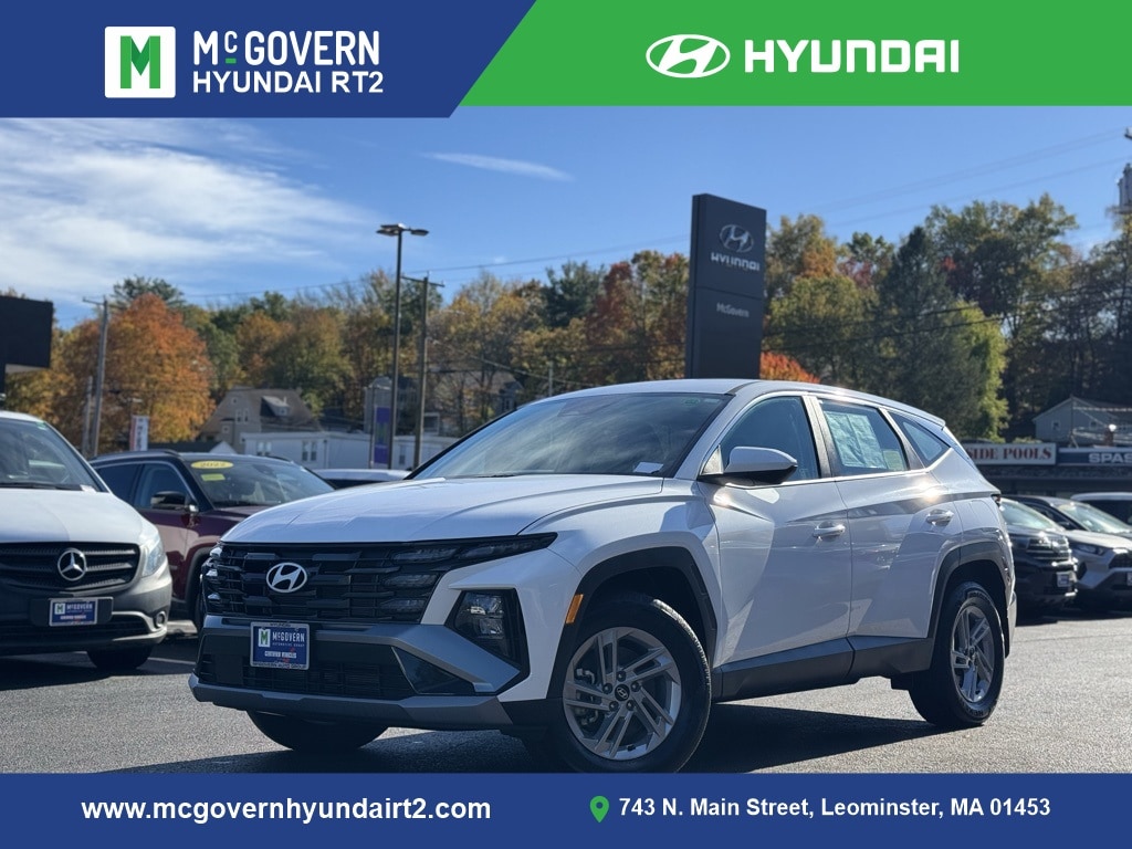 2025 Hyundai Tucson SE's photo