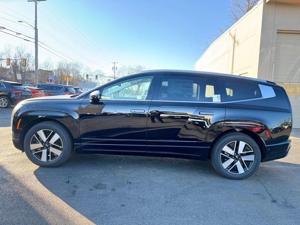 New 2026 Hyundai IONIQ 9 SEL SUV