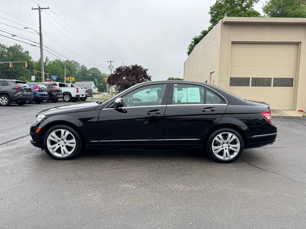 Used 2009 Mercedes-Benz C-Class C300 Luxury with VIN WDDGF81X49F351677 for sale in Leominster, MA