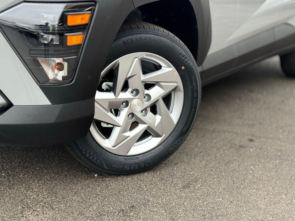New 2026 Hyundai Kona SE AWD SUV