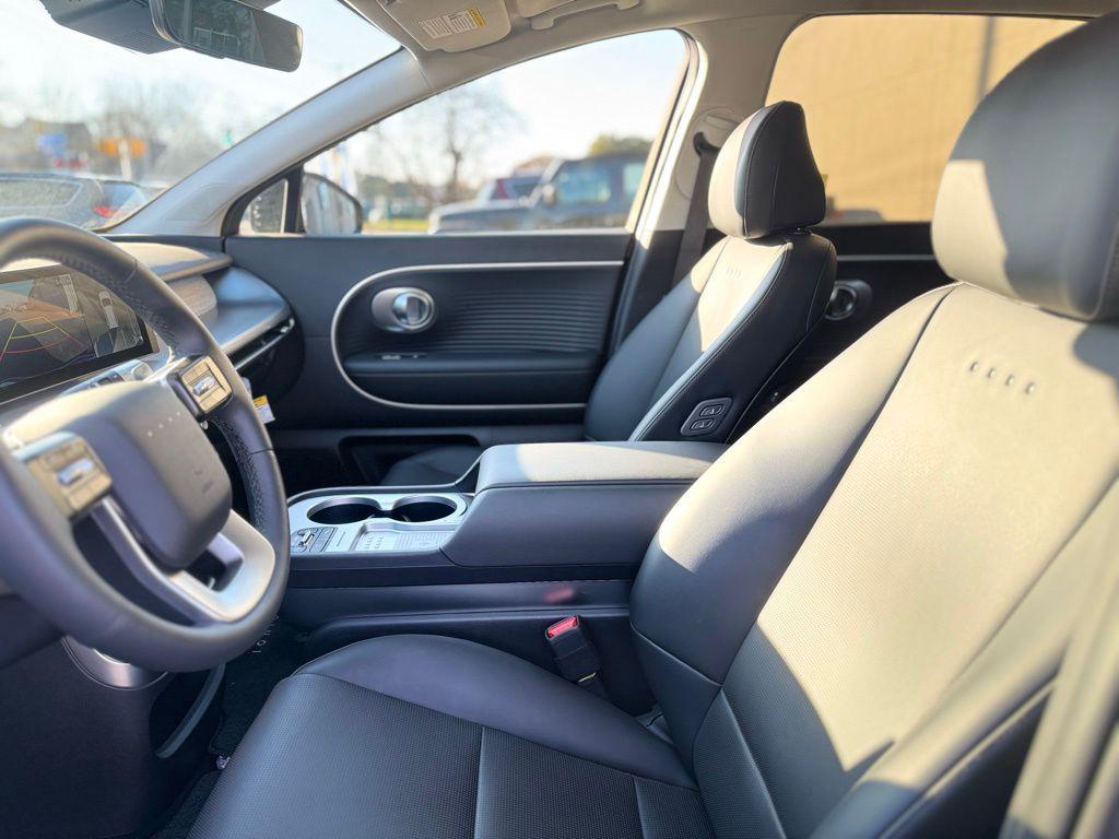2026 Hyundai IONIQ 9 SEL - Photo 14