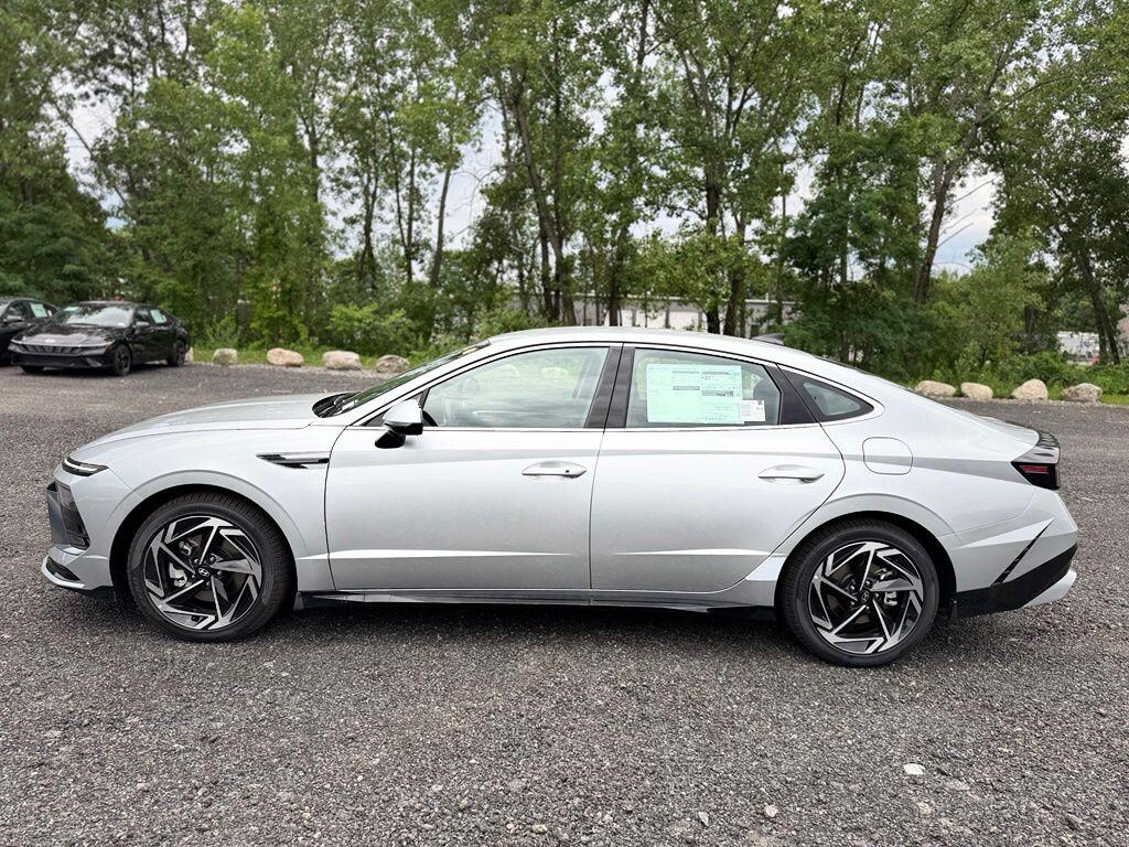 New 2026 Hyundai Sonata SEL Sport Sedan