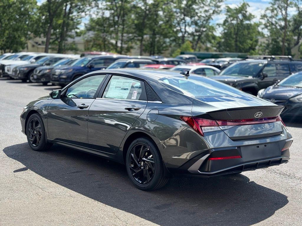 New 2026 Hyundai Elantra SEL Sport Premium Sedan