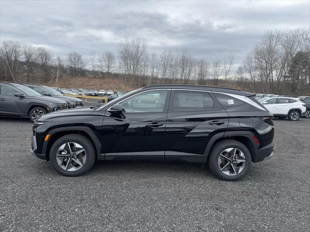 2025 Hyundai Tucson SEL Convenience photo 2