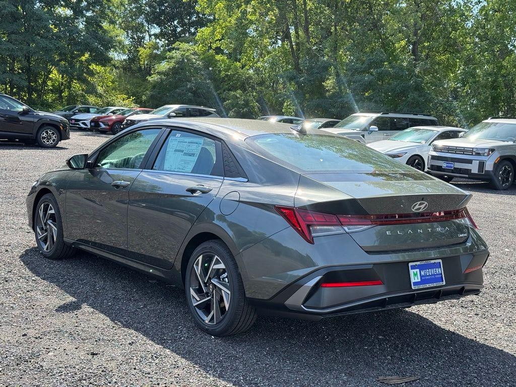 New 2026 Hyundai Elantra Limited Sedan