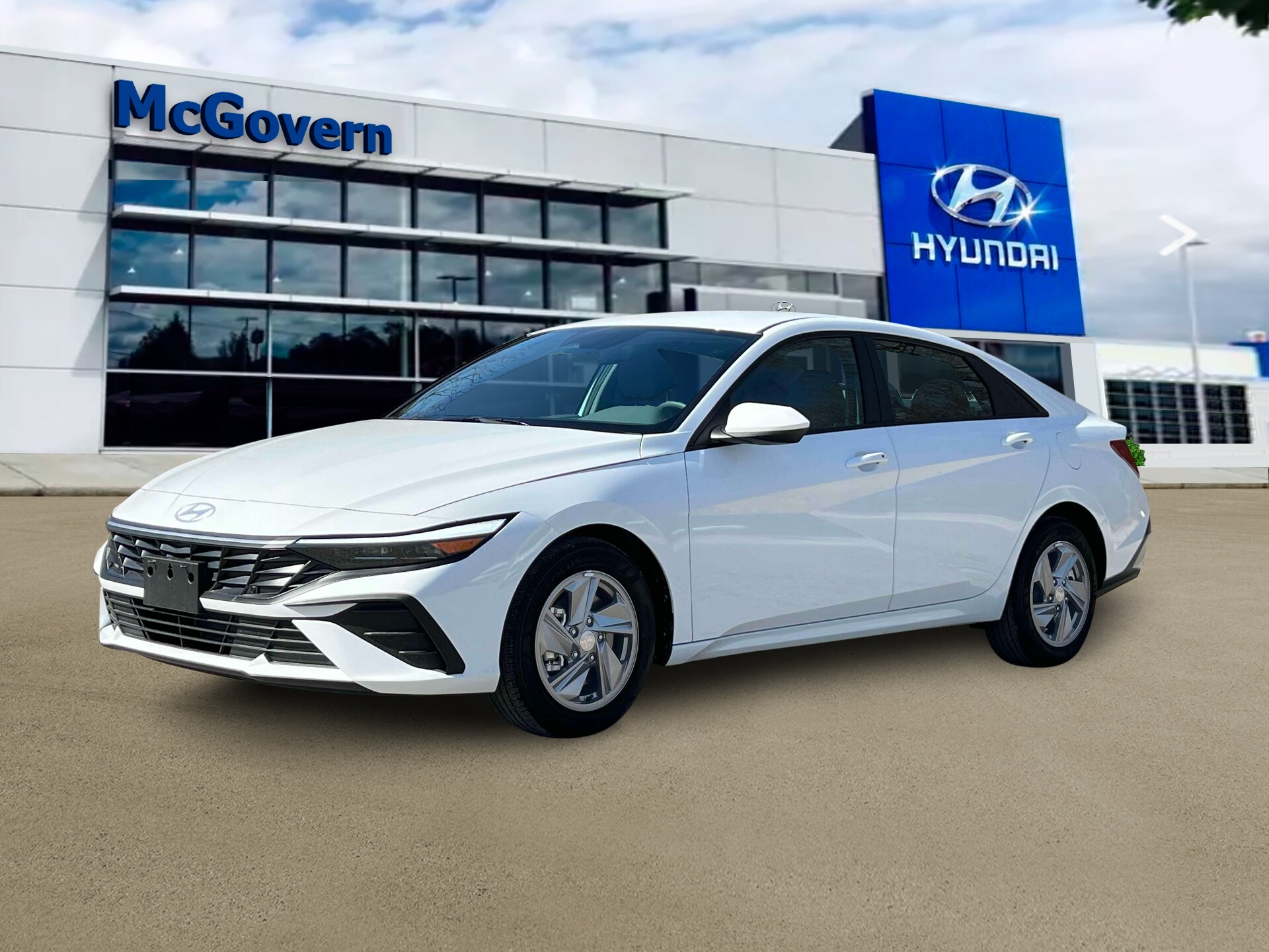2025 Hyundai Elantra SE photo 2