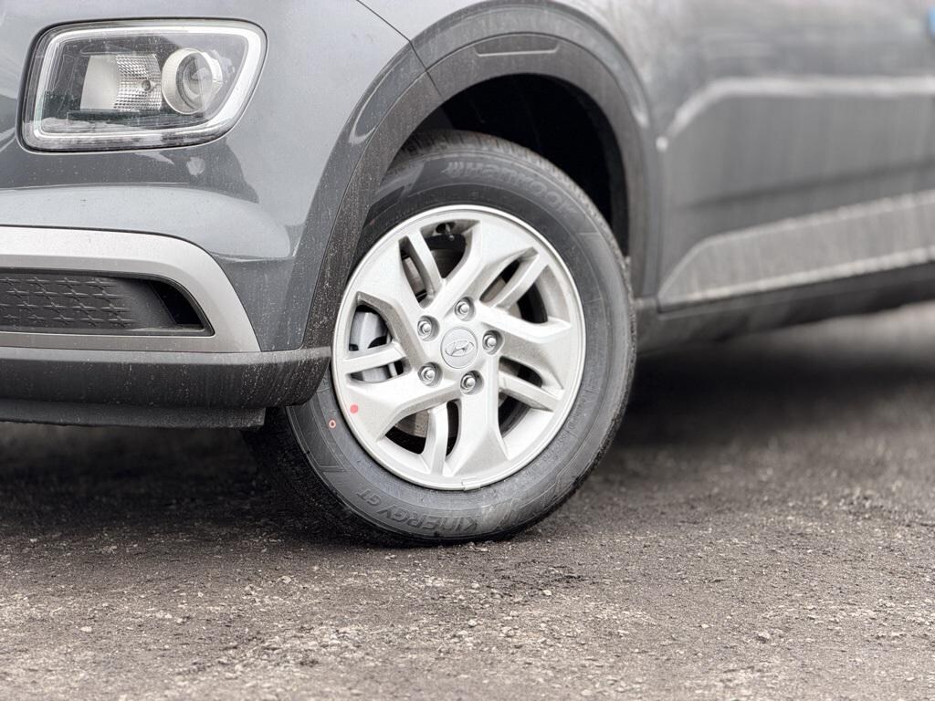 New 2026 Hyundai Venue SE SUV