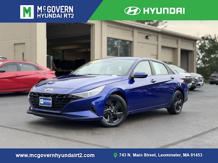 2023 Hyundai Elantra SEL Sedan