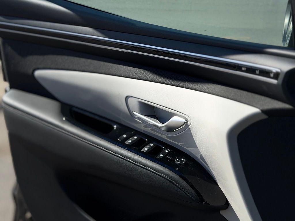 2024 Hyundai Tucson Limited - Photo 17