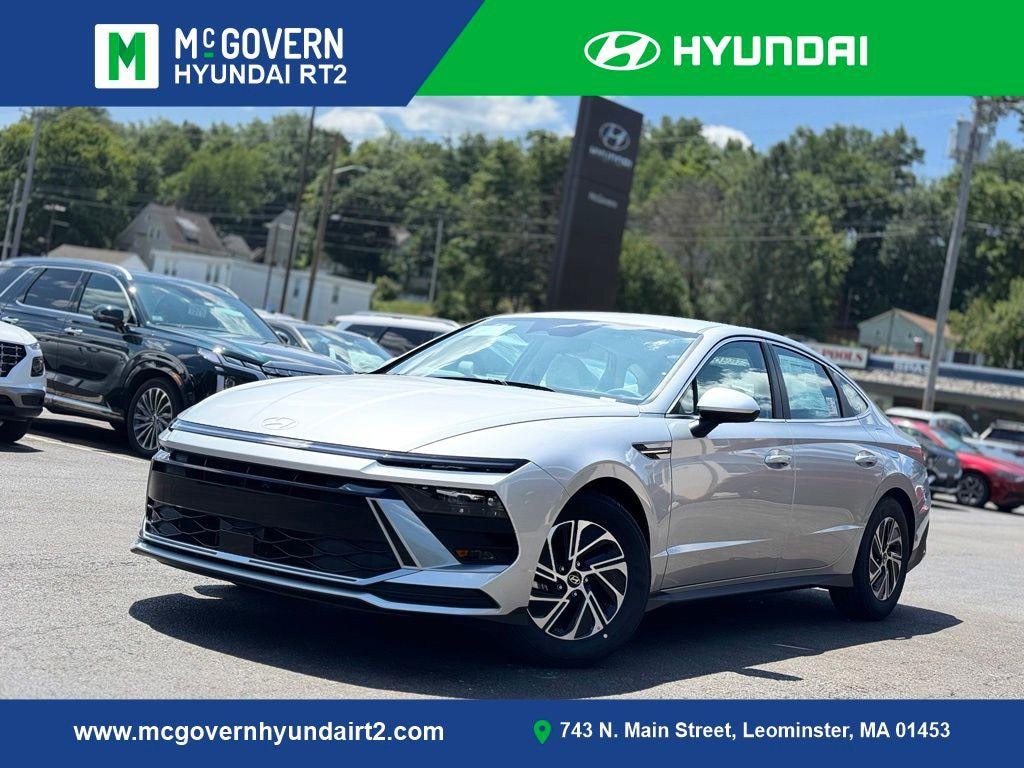New 2026 Hyundai Sonata Hybrid Blue Sedan